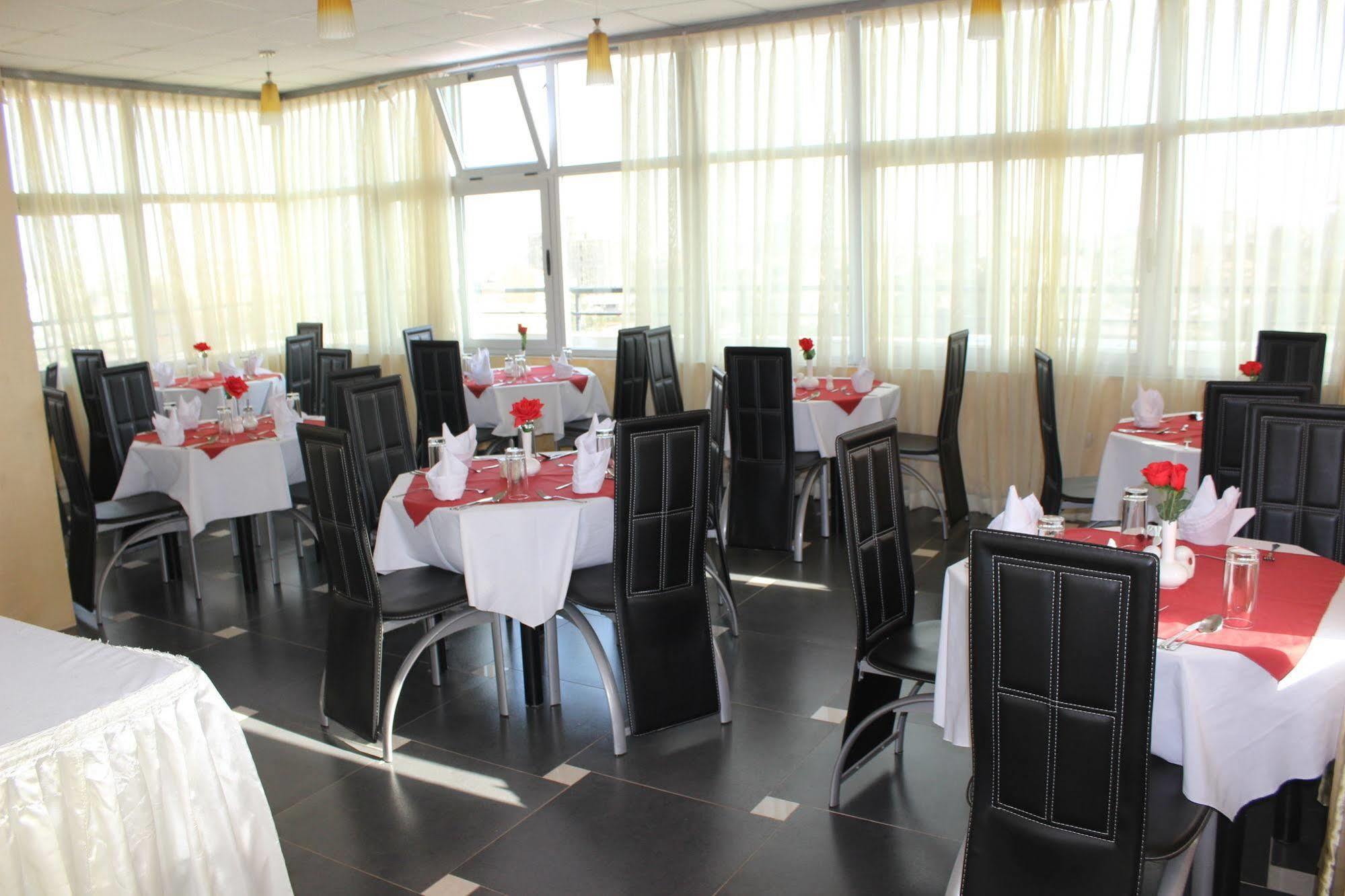 Oasis Hotel Apartment Addis Ababa Exterior photo