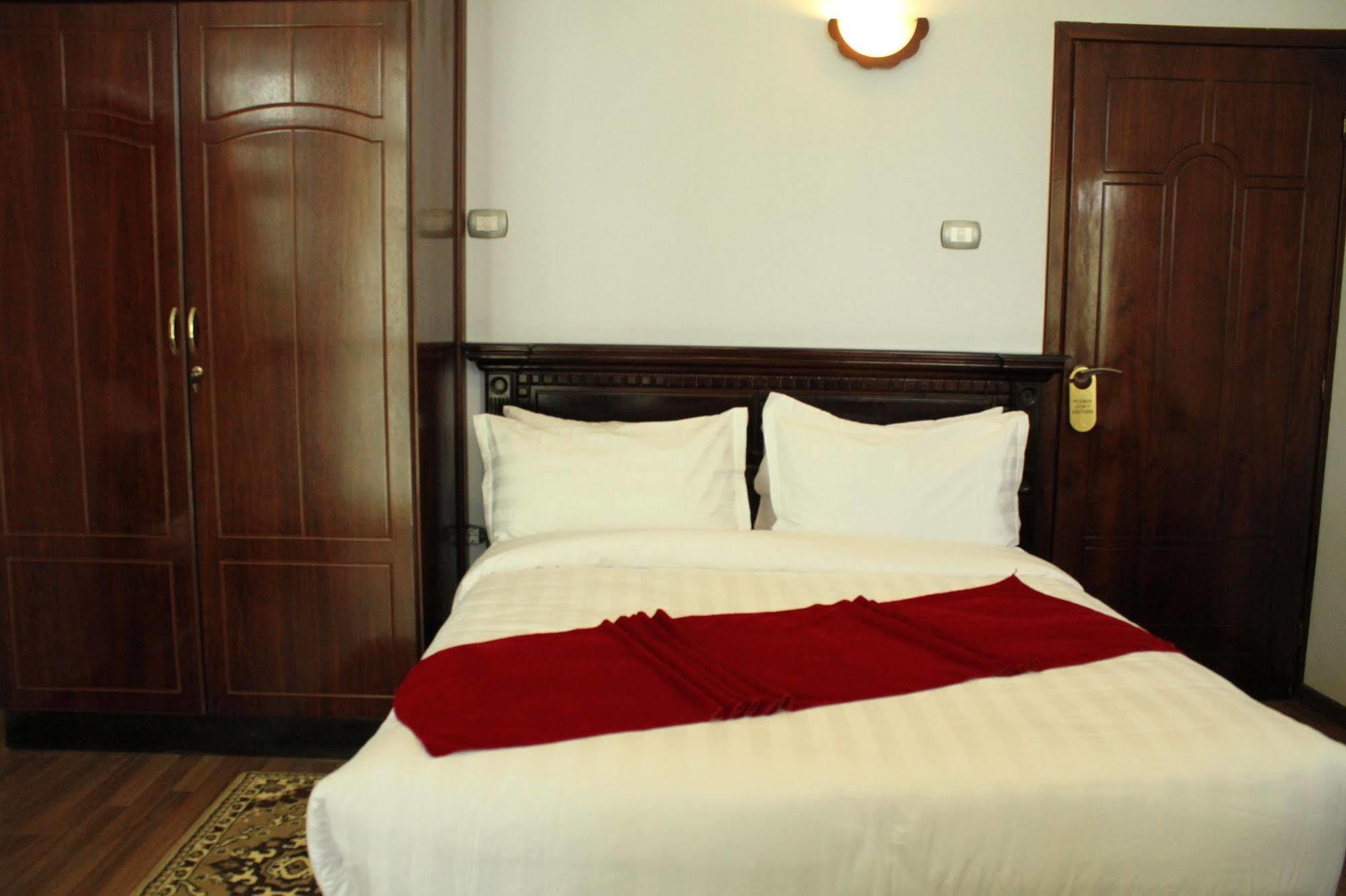 Oasis Hotel Apartment Addis Ababa Exterior photo