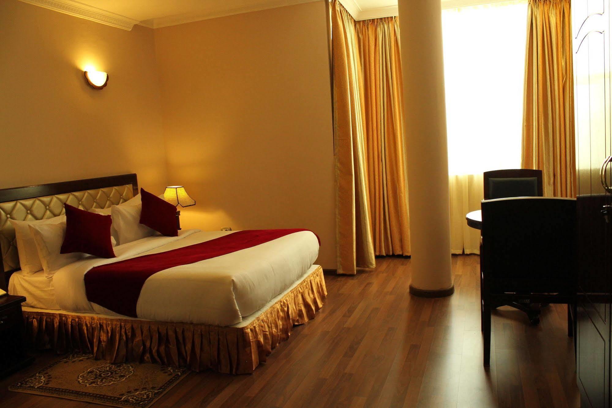 Oasis Hotel Apartment Addis Ababa Exterior photo