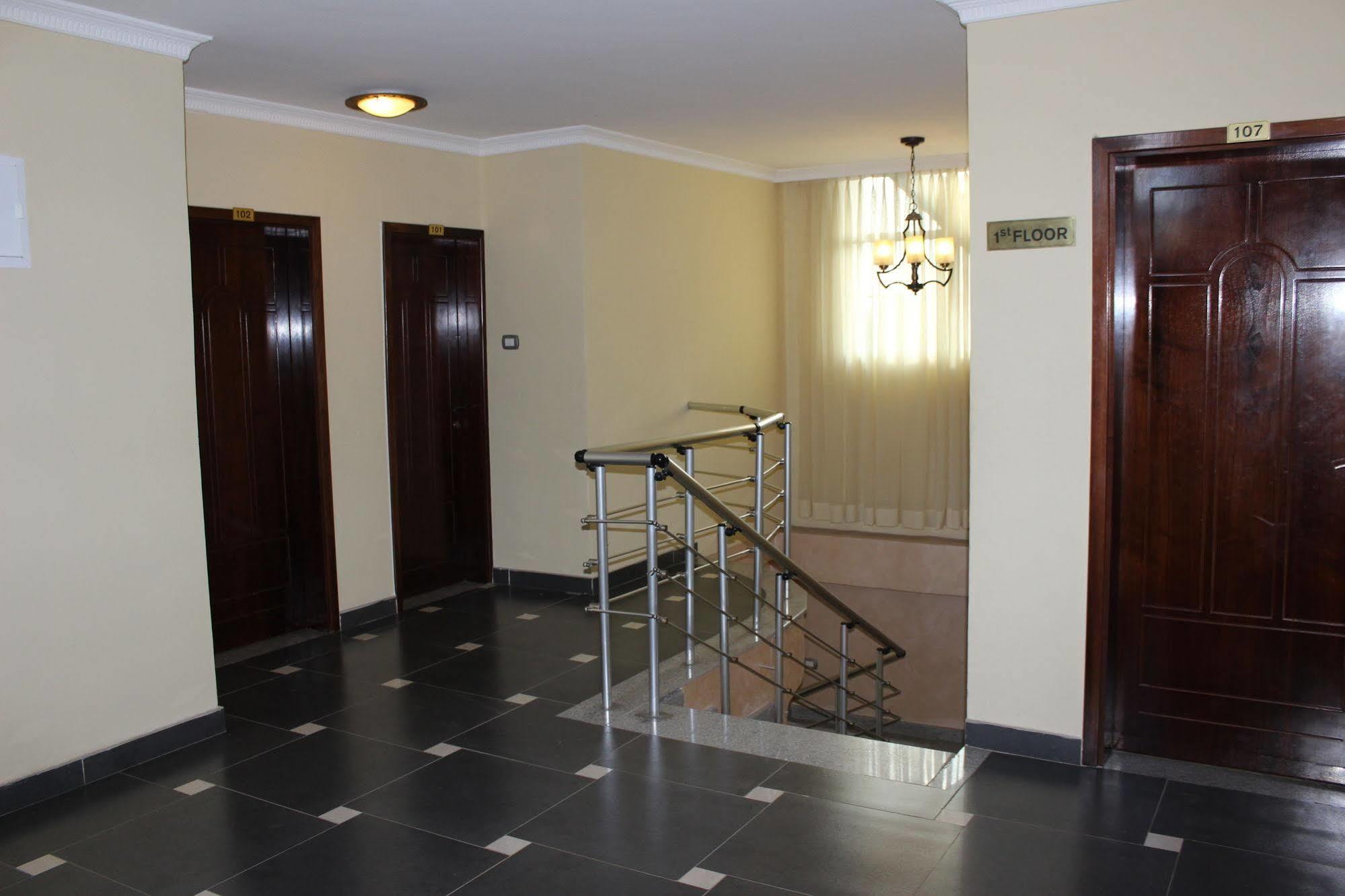 Oasis Hotel Apartment Addis Ababa Exterior photo
